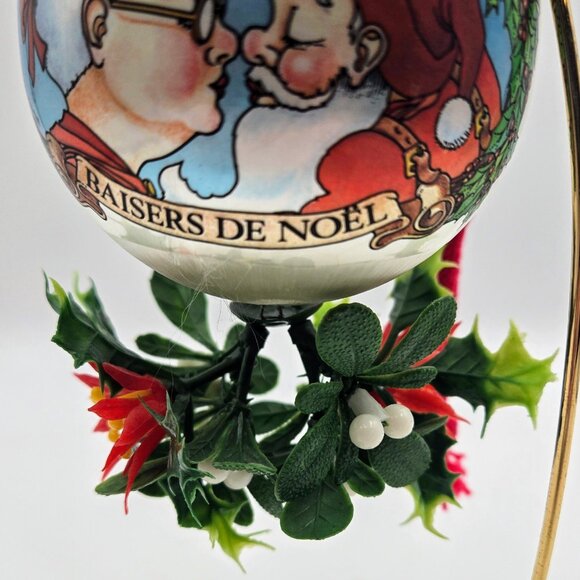 Vintage Alderbrook Mistletoe Kissing Ball Santa & Mrs. Claus Satin Unbreakable - Picture 10 of 10